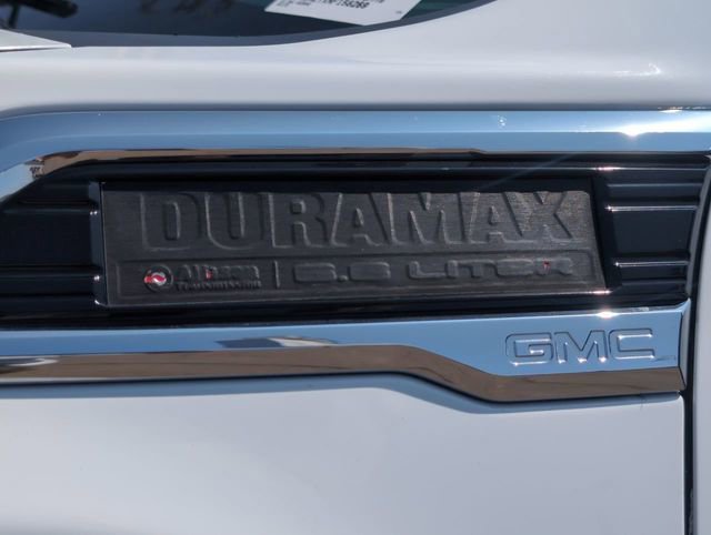Used 2022 GMC Sierra 2500 SLT w/ SLT Convenience Package image 31