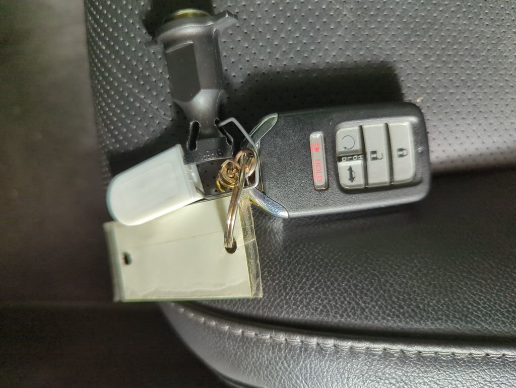 Used 2022 Honda Insight Touring image 24