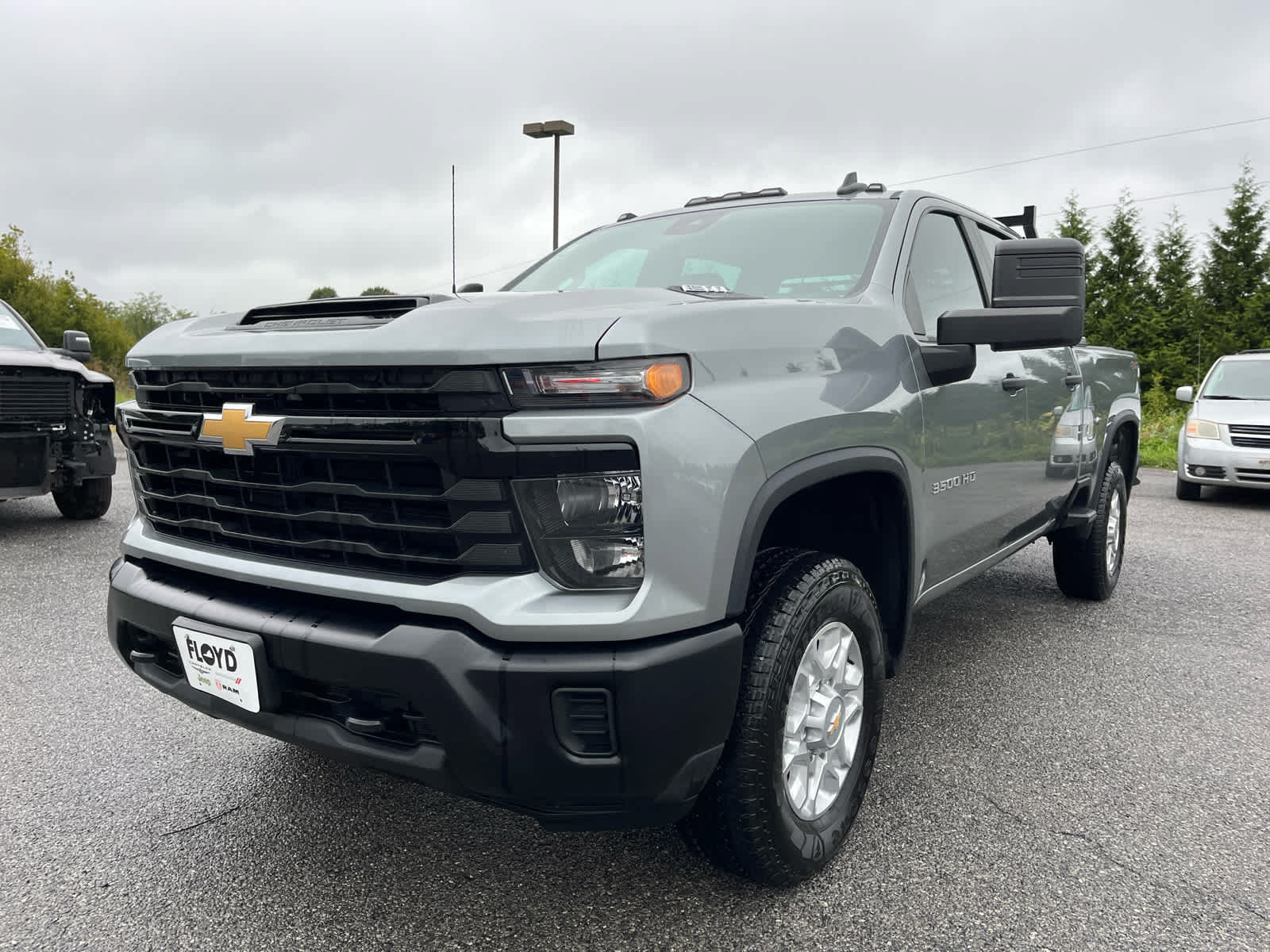 Used 2024 Chevrolet Silverado 3500 W/T AWD/4WD image 7