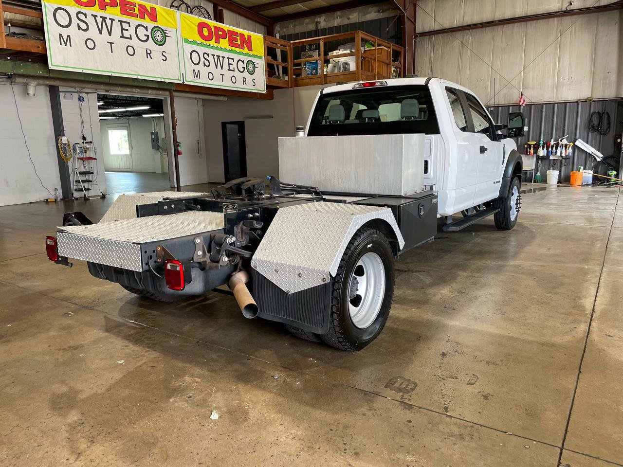 Used 2022 Ford F450 XL w/ Power Equipment Group RWD image 8