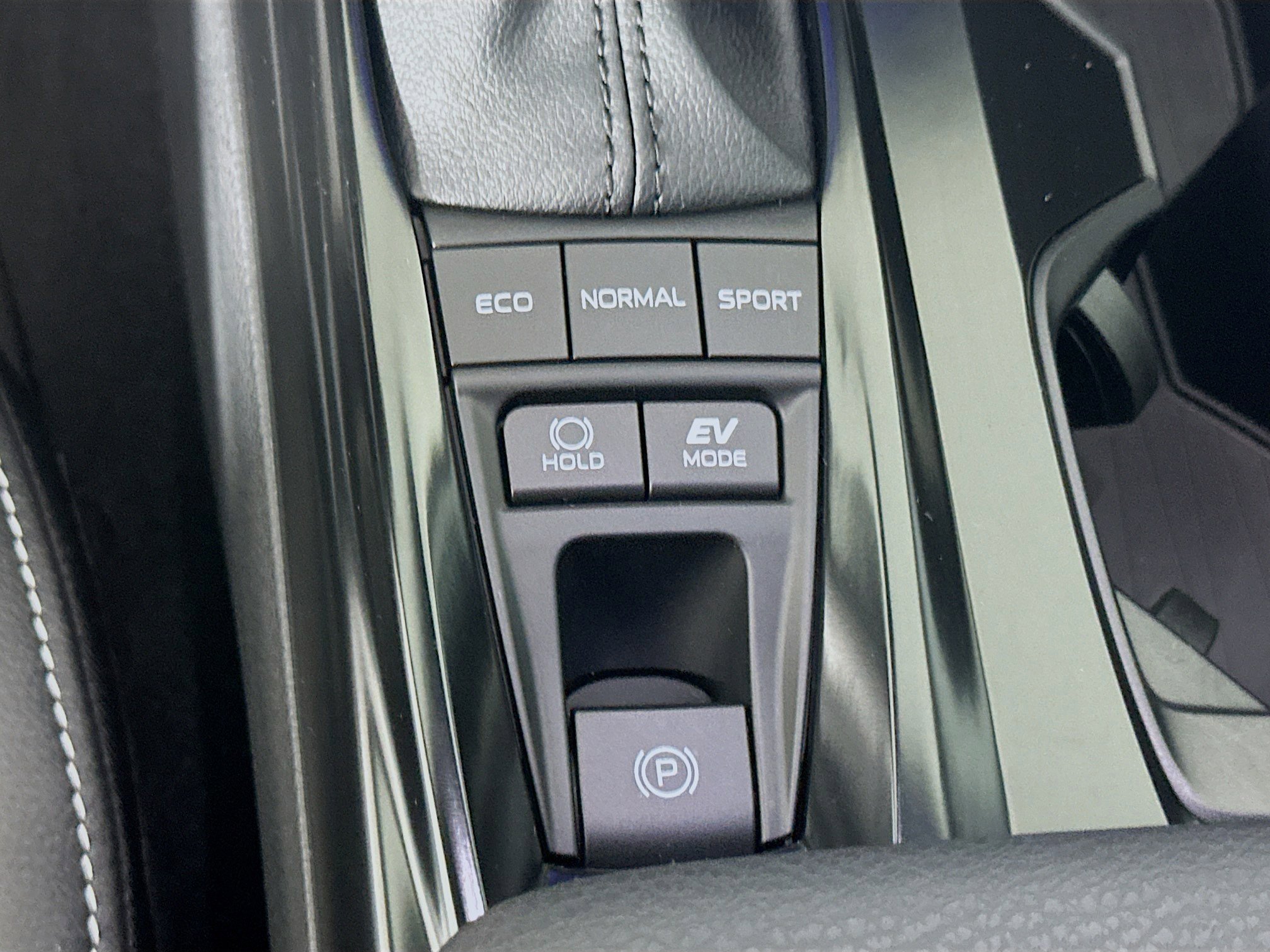 Used 2026 Toyota Camry SE FWD image 26
