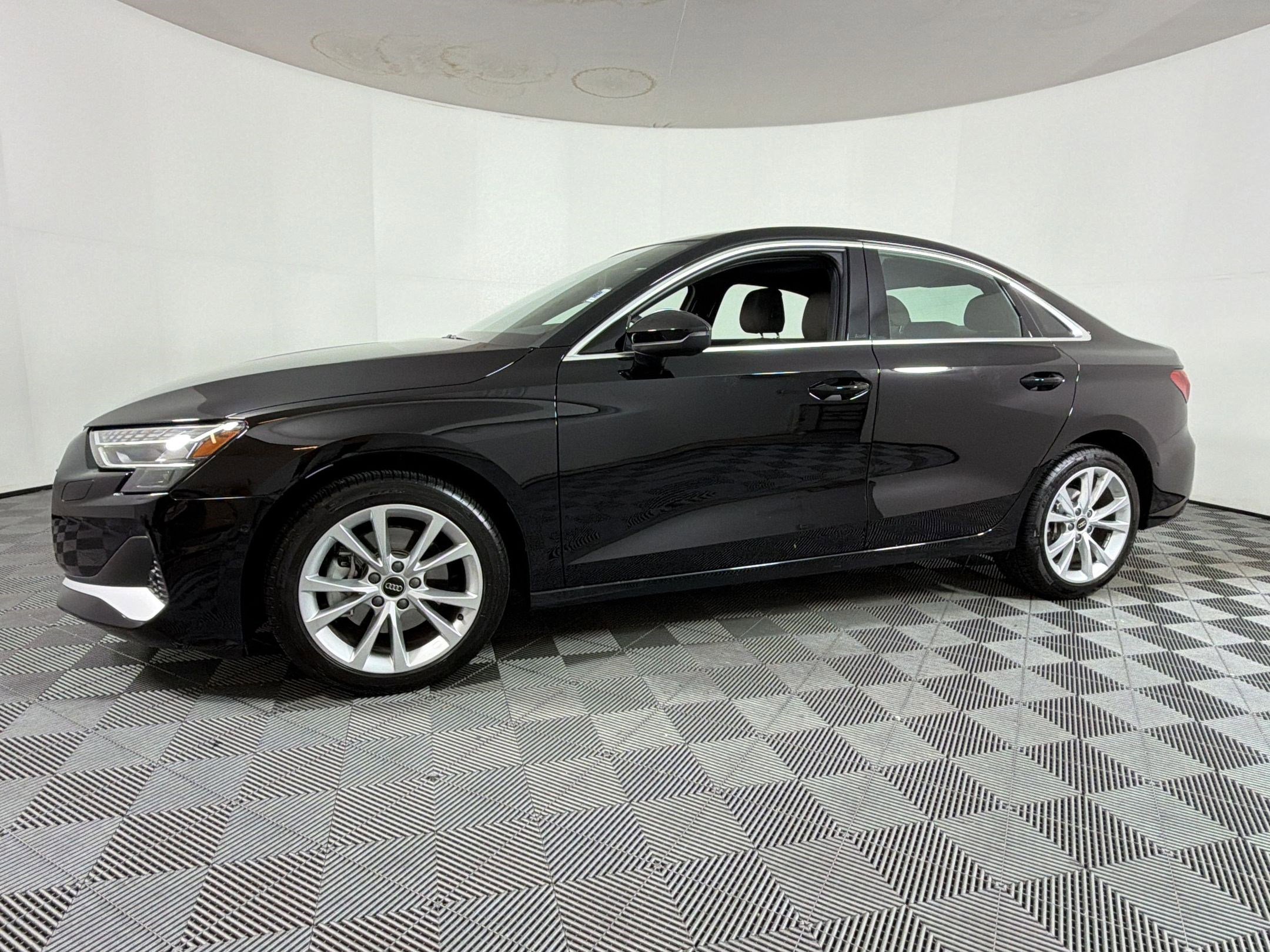 Certified 2025 Audi A3 2.0T Premium w/ Convenience Package image 17