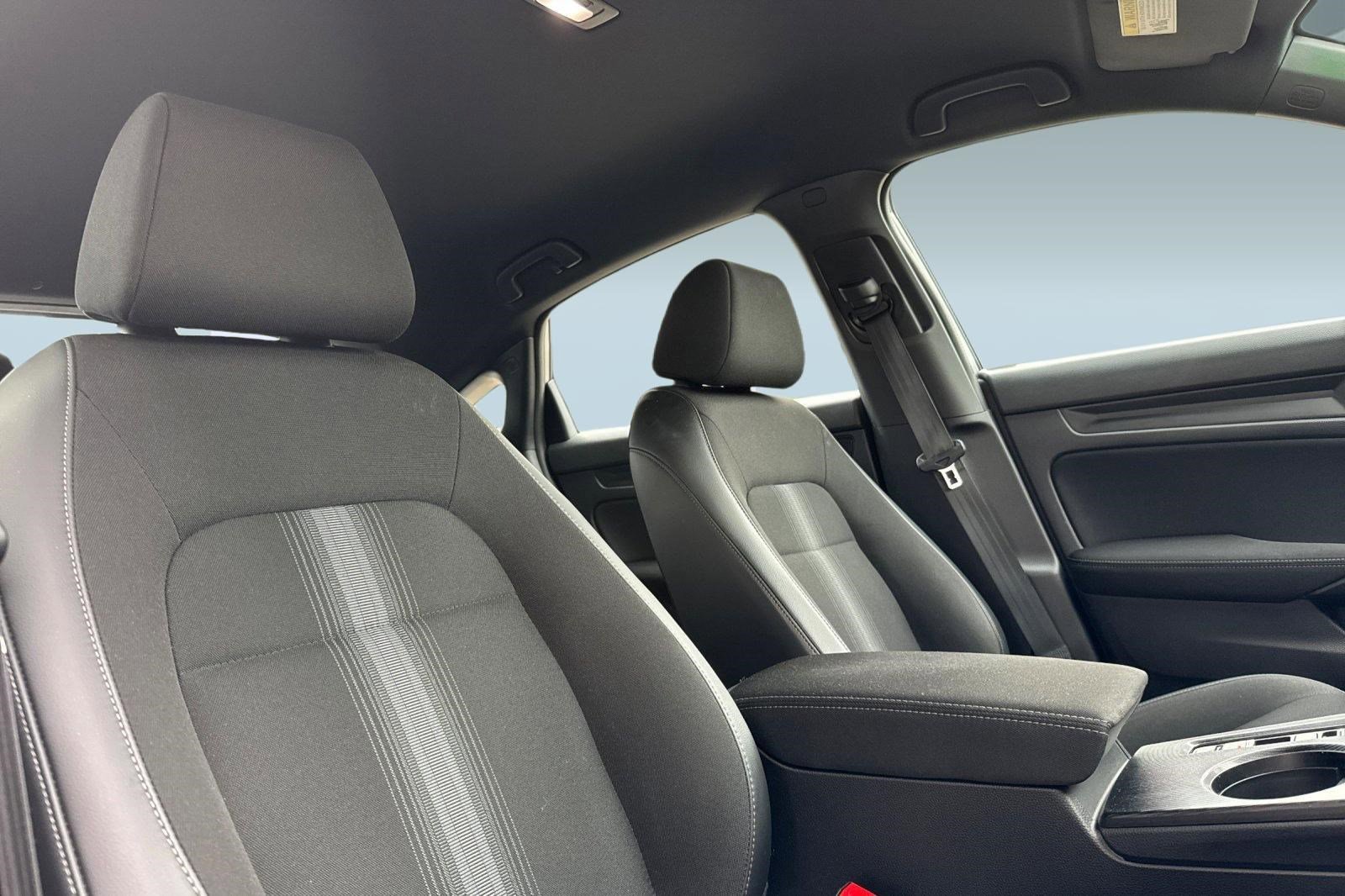 Used 2023 Honda Civic Sport image 30