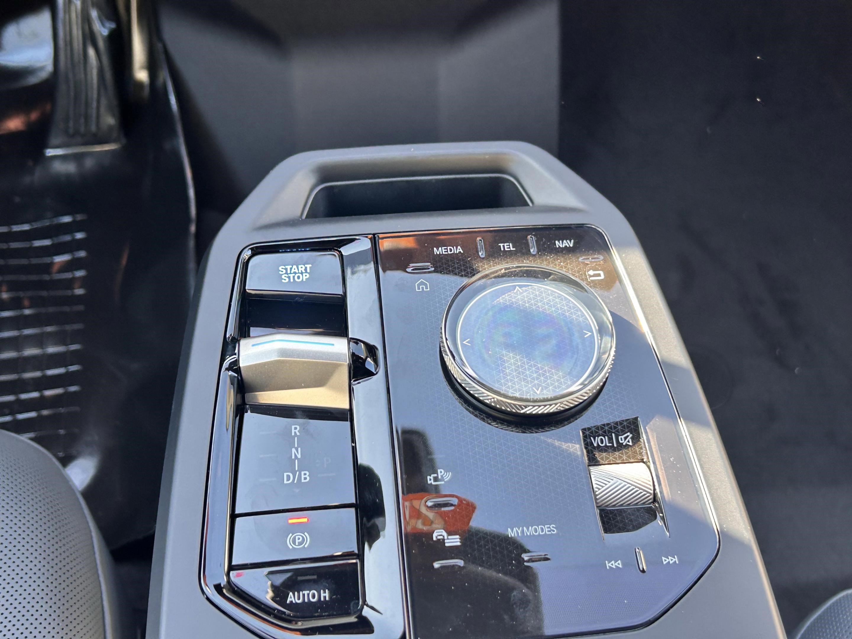 New 2026 BMW iX xDrive45 image 13