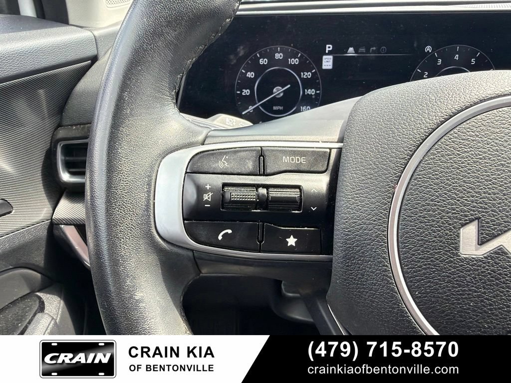 Certified 2025 Kia Sportage SX FWD image 15