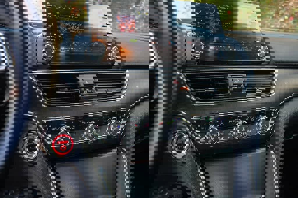 Used 2019 Honda Accord Touring image 23