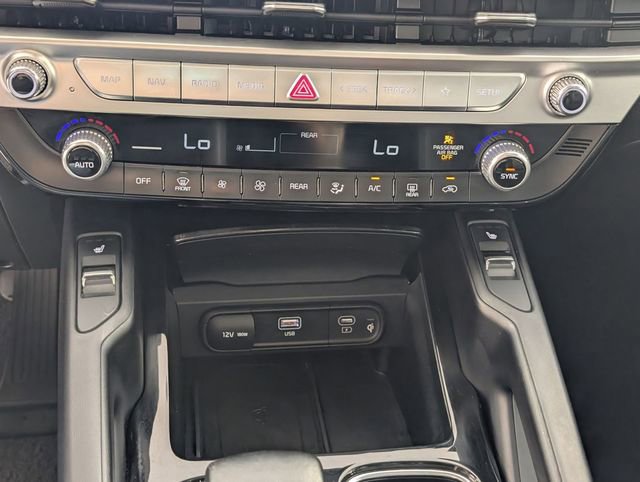 Used 2025 Kia Telluride S AWD/4WD image 21