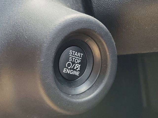 Used 2024 RAM ProMaster 2500 w/ Convenience Group image 25