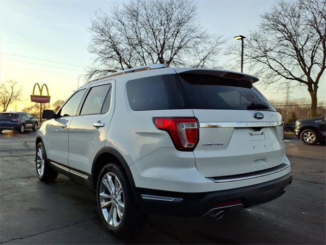 Used 2018 Ford Explorer Limited w/ Equipment Group 301A image 8