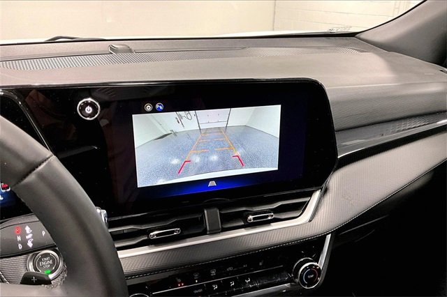Used 2025 Chevrolet Equinox LT image 14