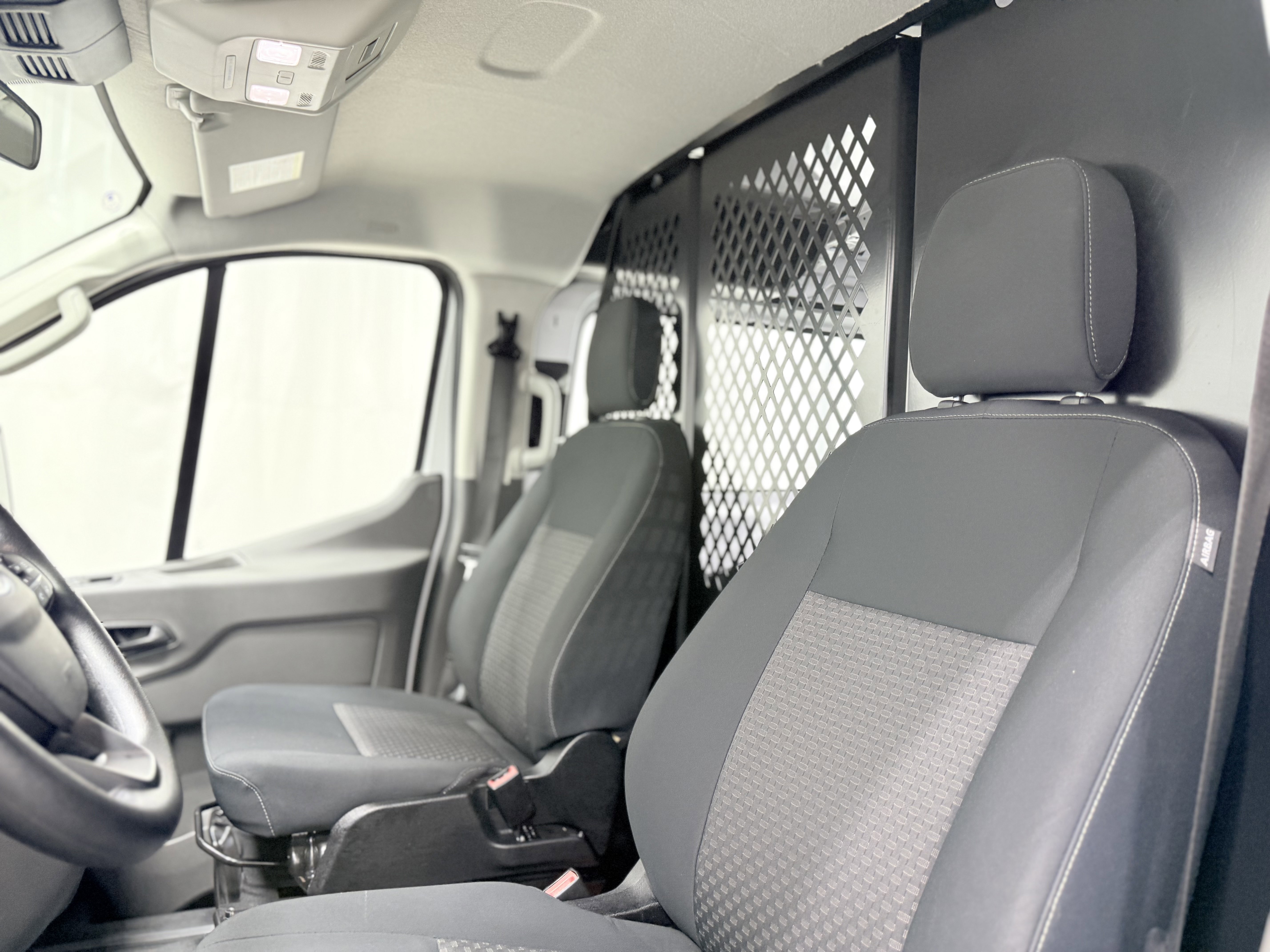 Used 2024 Ford Transit 250 Low Roof AWD w/ Exterior Upgrade Package image 17