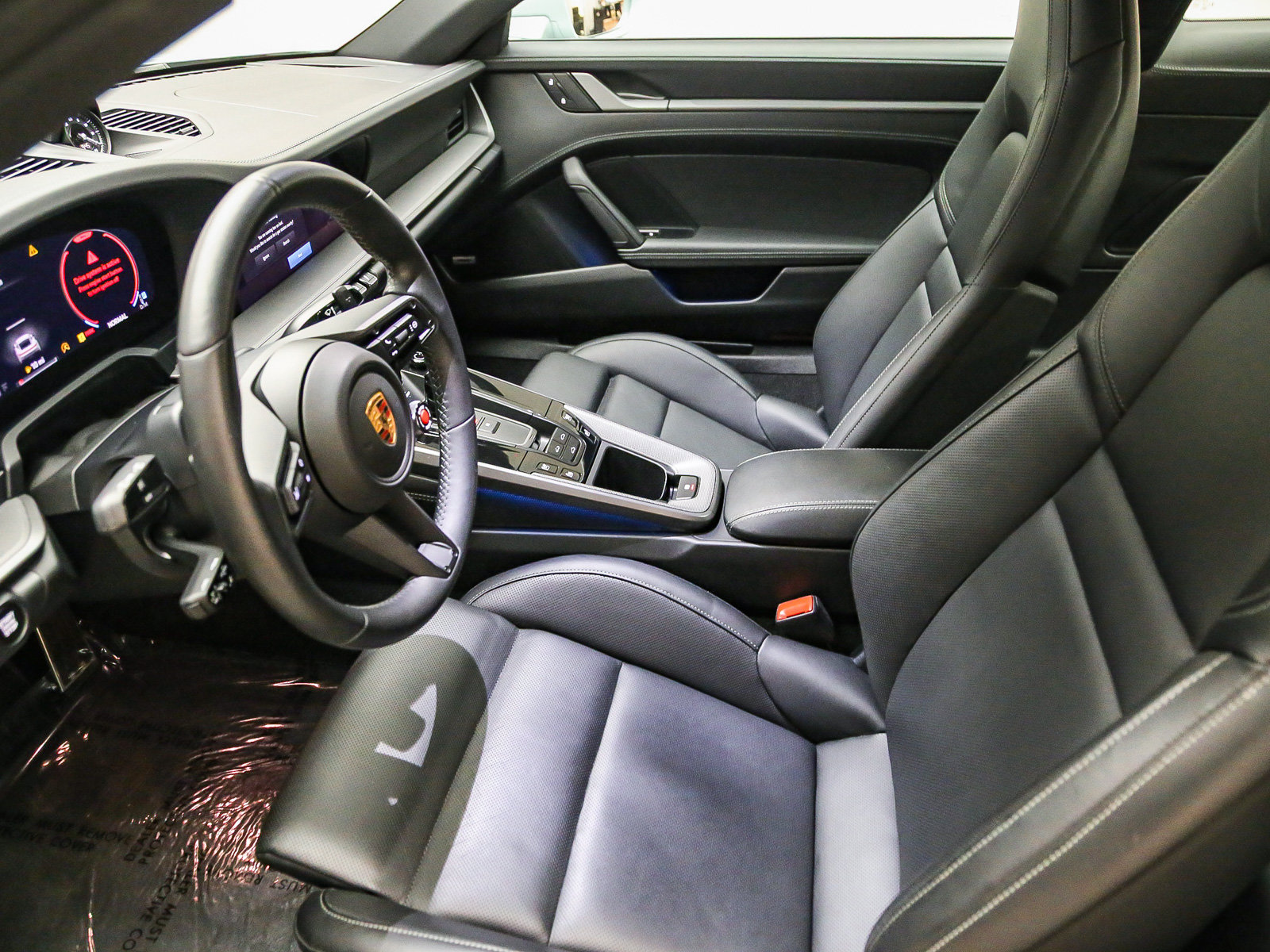 Certified 2025 Porsche 911 Carrera w/ Premium Package RWD image 23