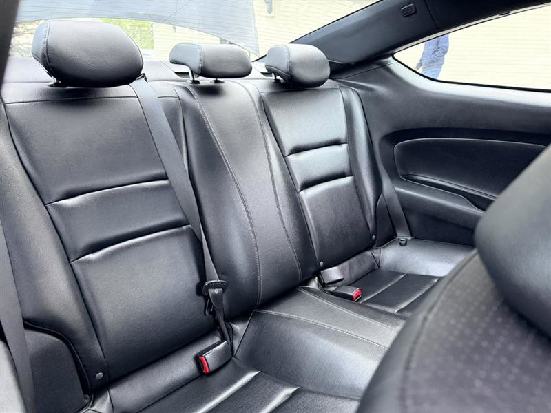 Used 2017 Honda Accord EX-L image 13