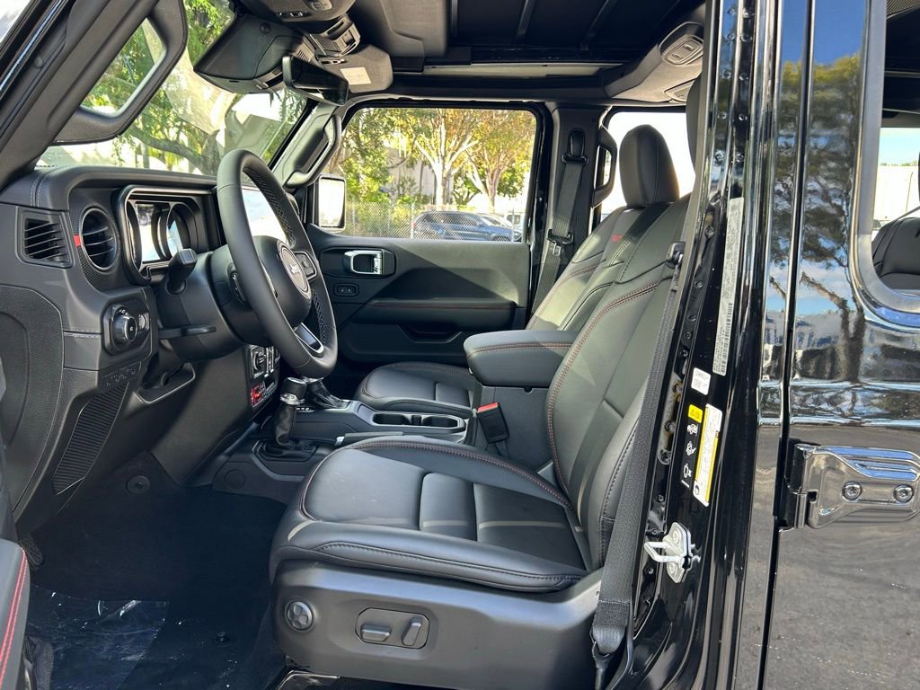 New 2026 Jeep Wrangler Unlimited Rubicon image 15