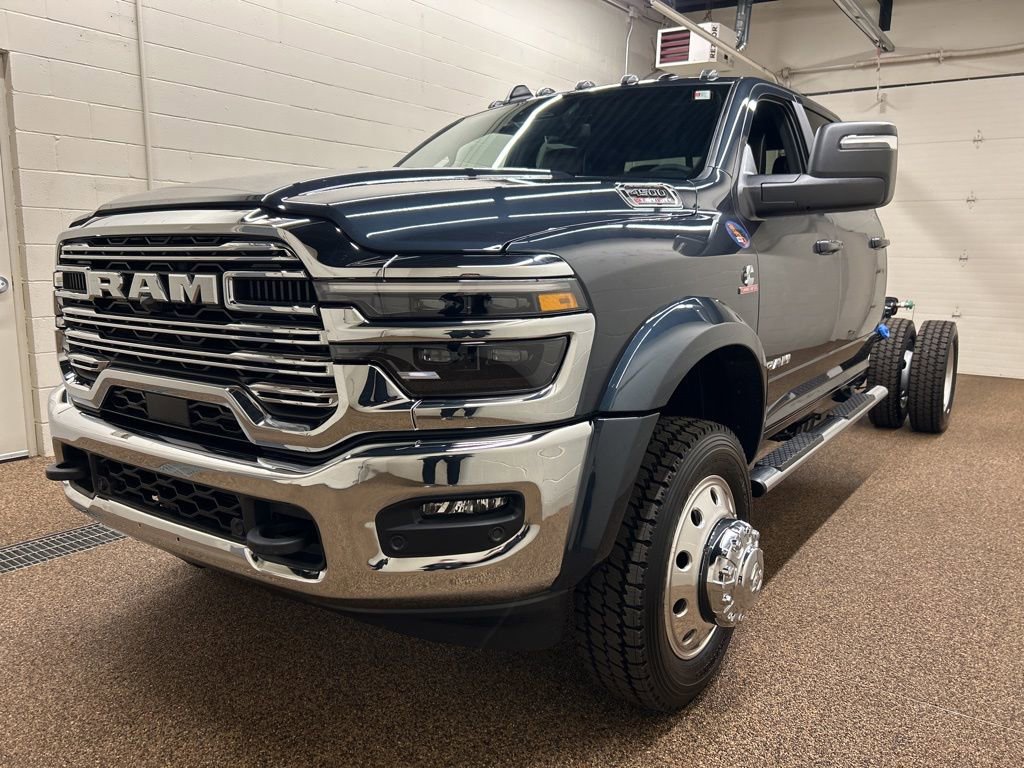 New 2026 RAM 4500 Tradesman w/ Laramie Trim Package image 5