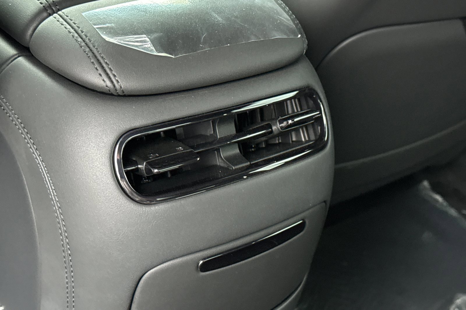 New 2026 Genesis G90 3.5T Prestige image 13