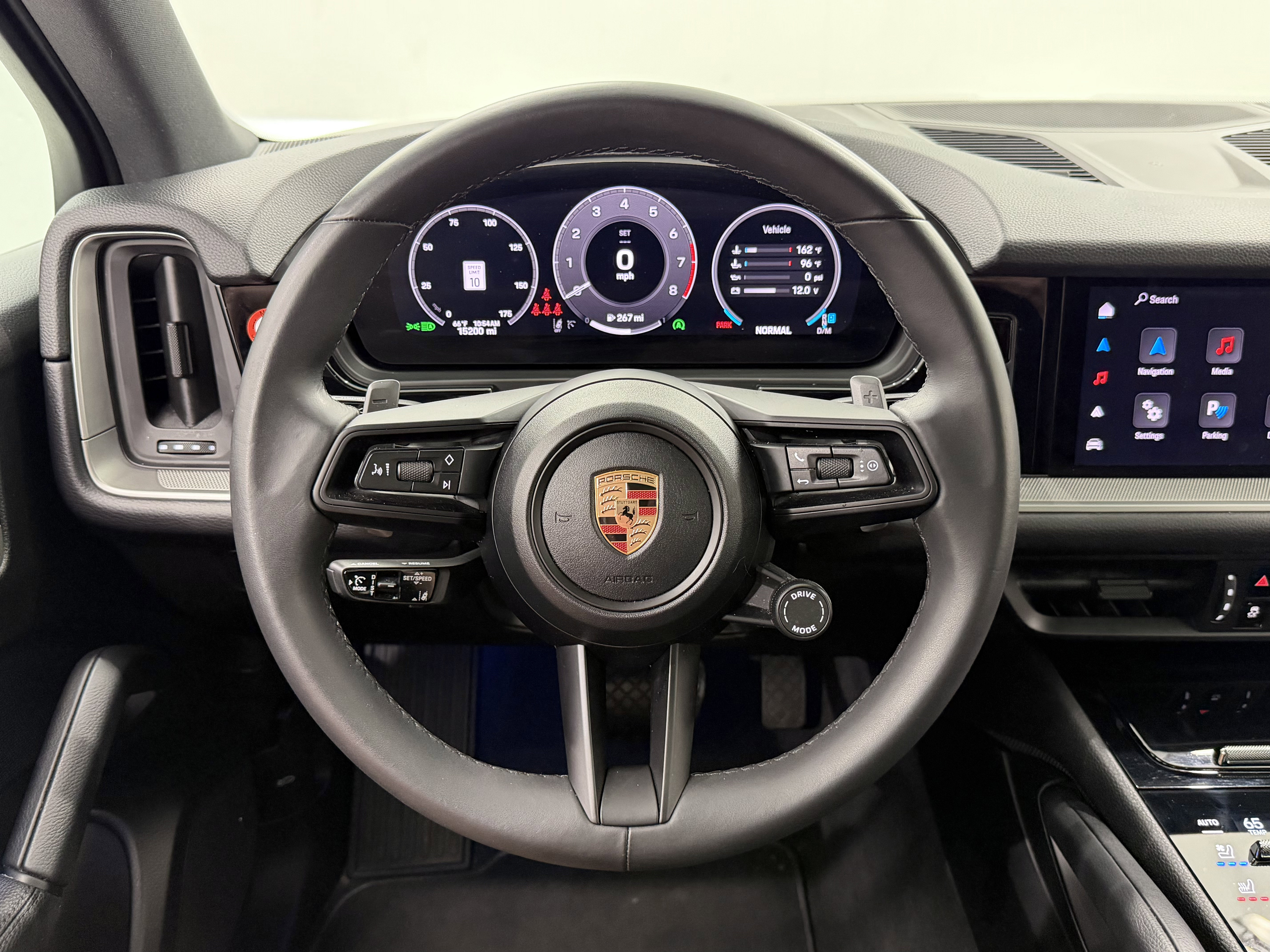 Certified 2025 Porsche Cayenne image 43