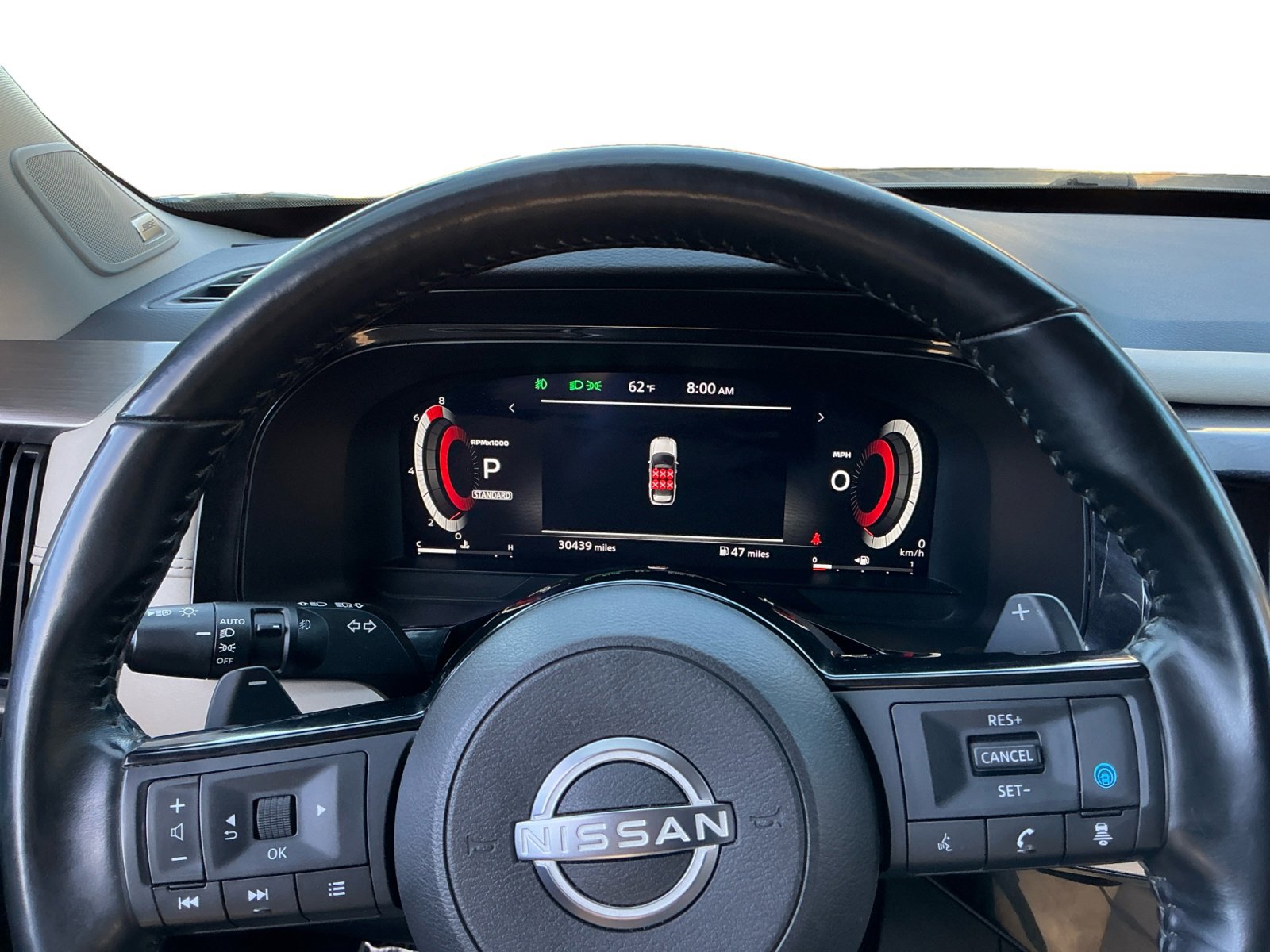 Used 2022 Nissan Pathfinder Platinum w/ Cargo Package image 12