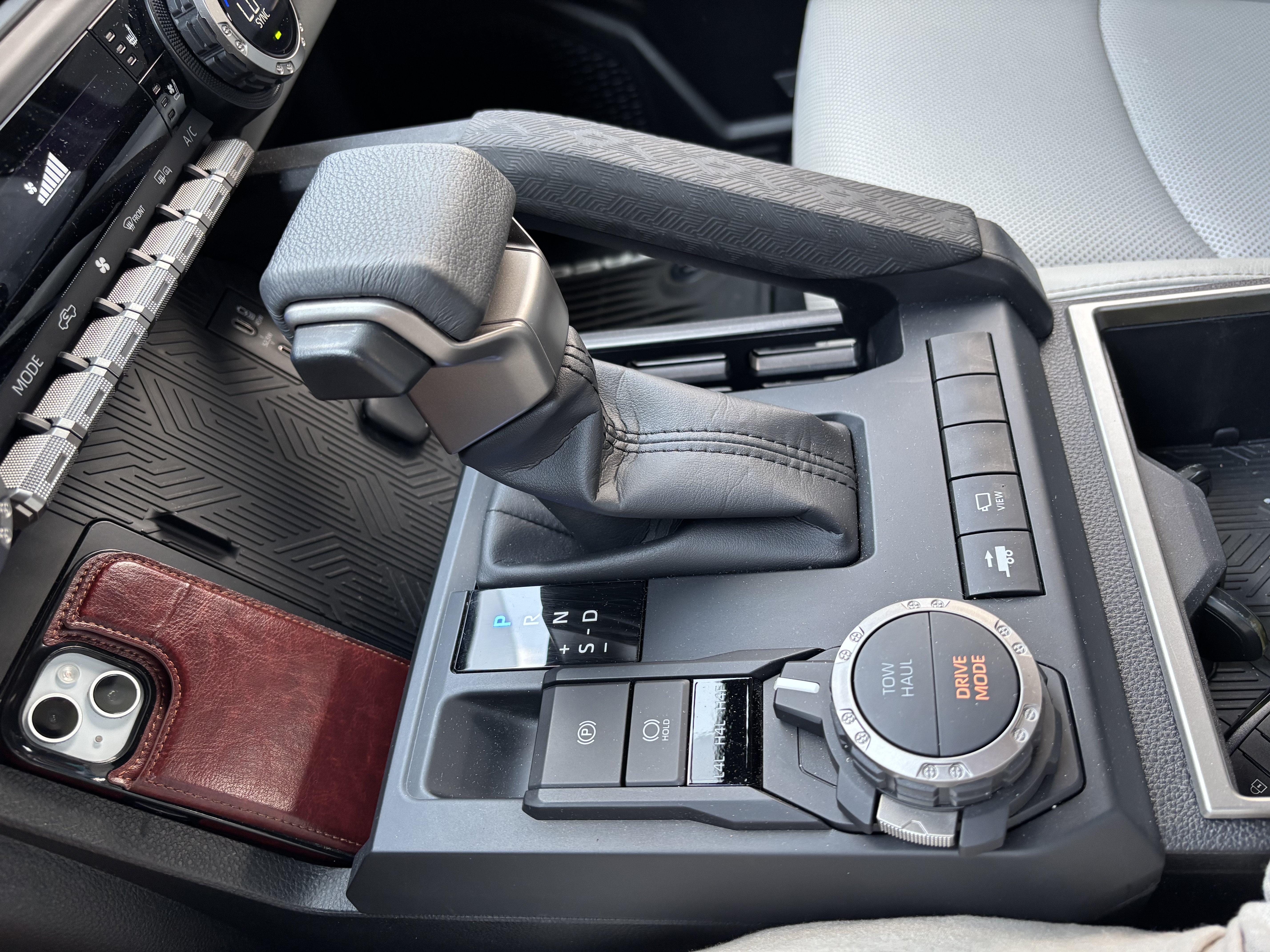 Used 2026 Toyota Tacoma Limited AWD/4WD image 23