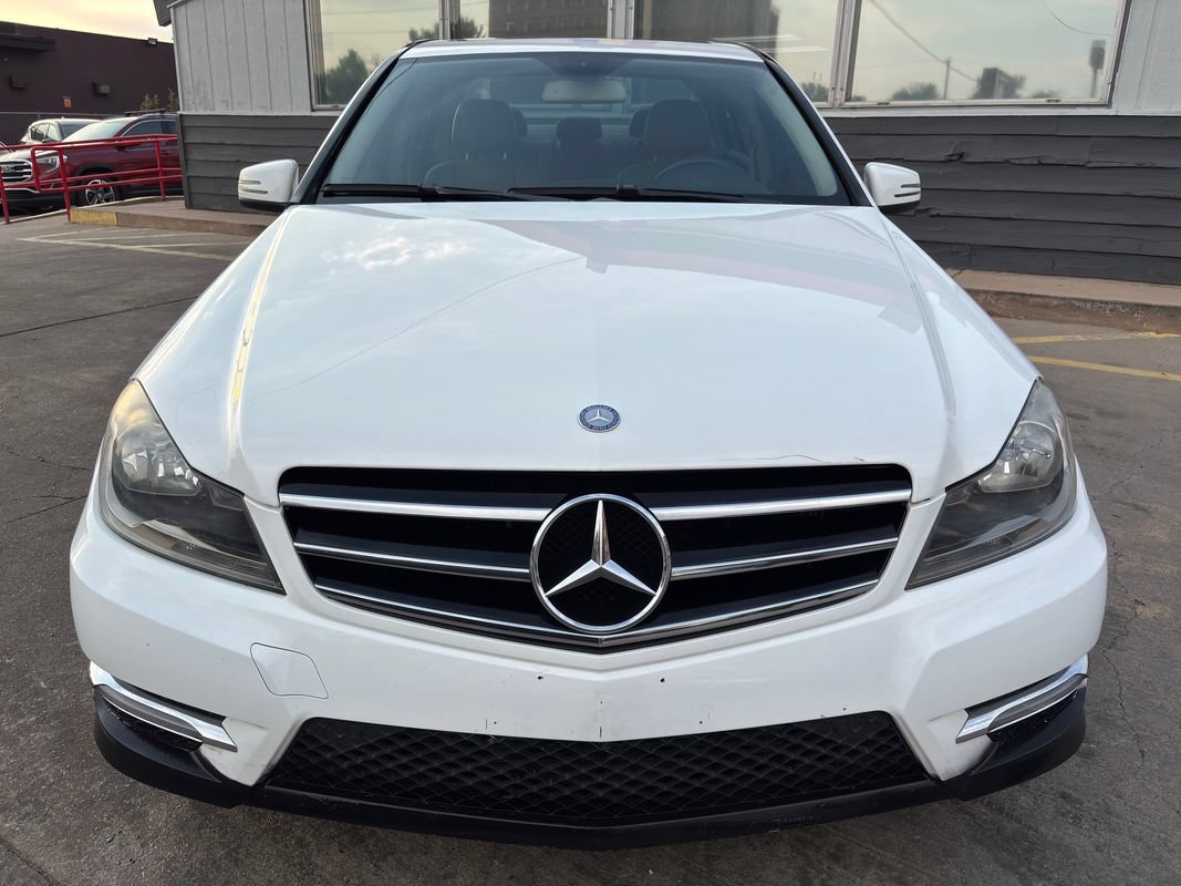 Used 2014 Mercedes-Benz C 250 Sedan image 7