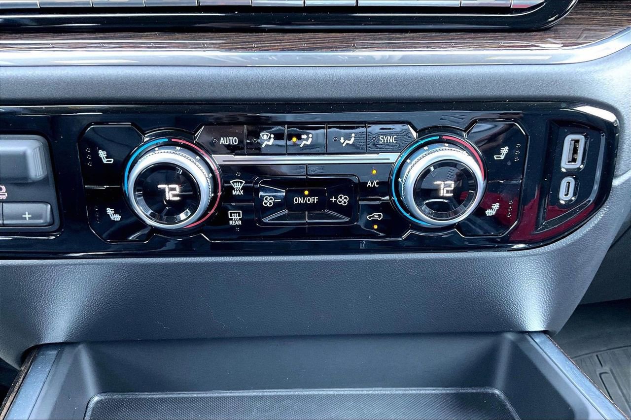 Used 2024 GMC Sierra 1500 Elevation w/ Elevation Premium Package image 19