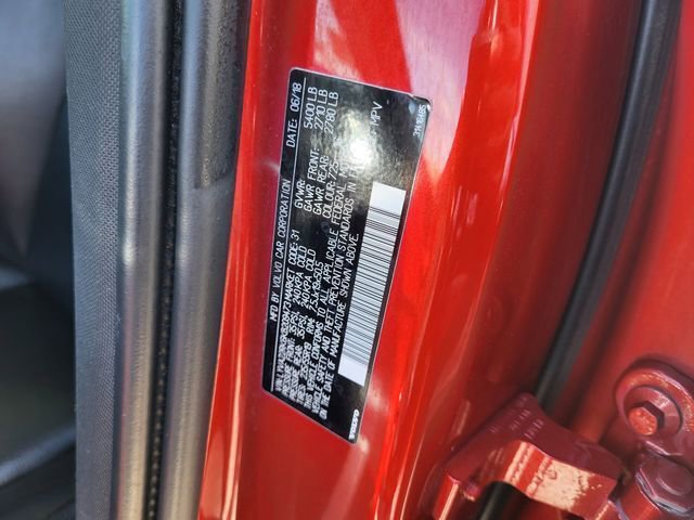 Used 2019 Volvo XC60 T6 Momentum w/ Premium Package image 29