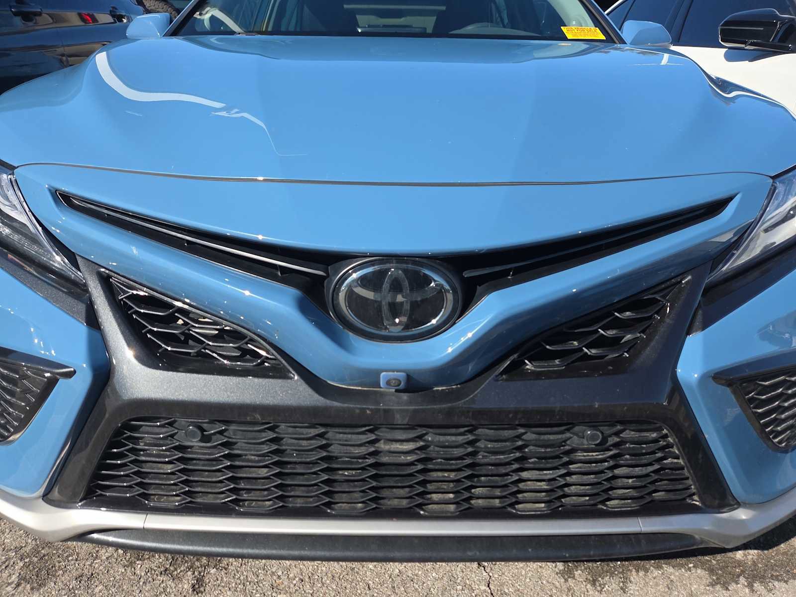 Used 2023 Toyota Camry XSE w/ Navigation Package image 7