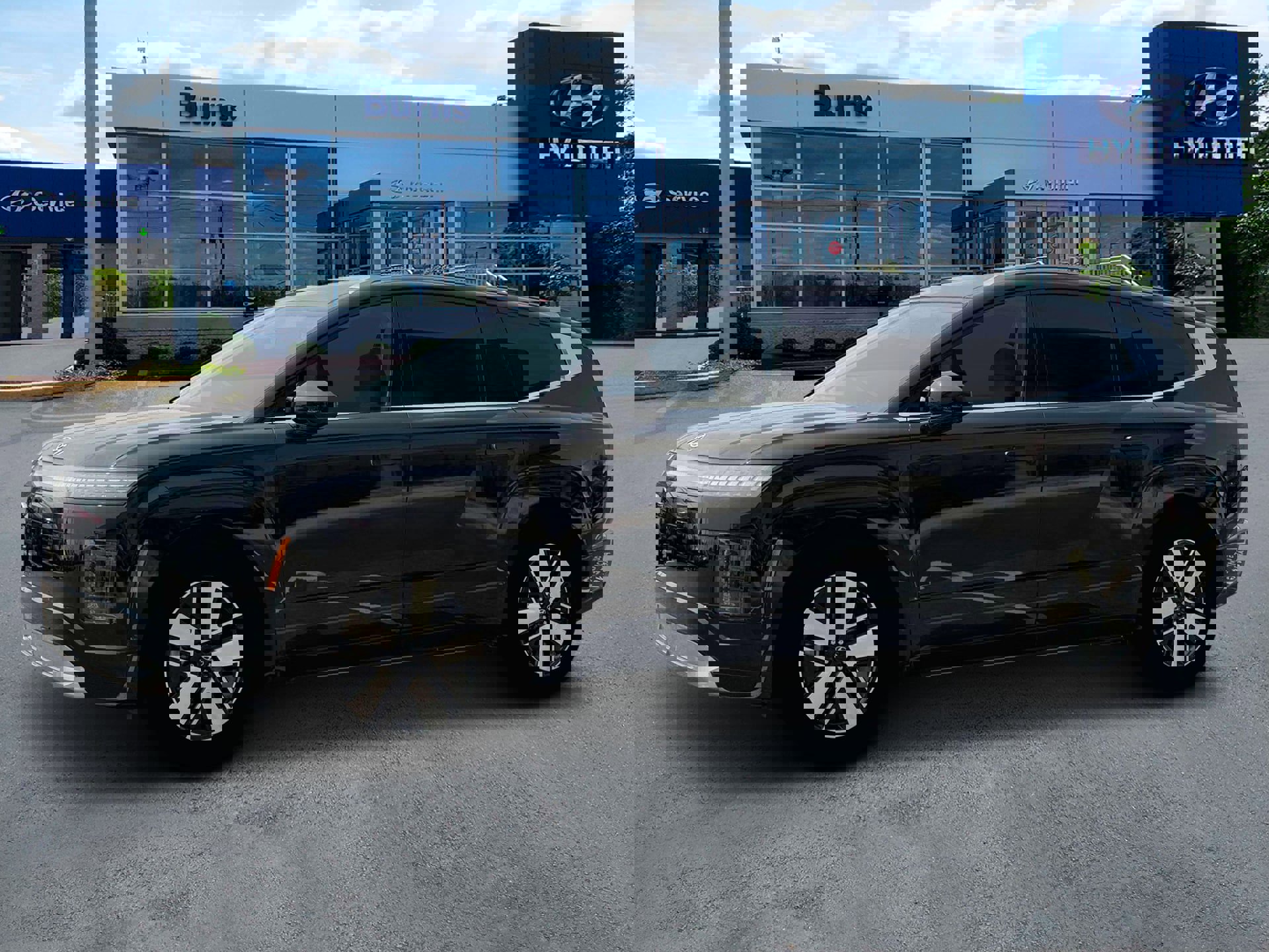 New 2026 Hyundai Ioniq 9 SEL image 2