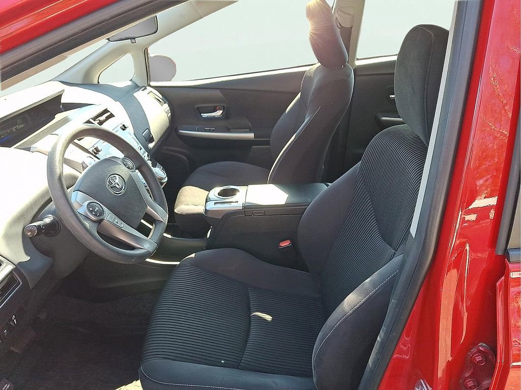 Used 2017 Toyota Prius V Two image 13