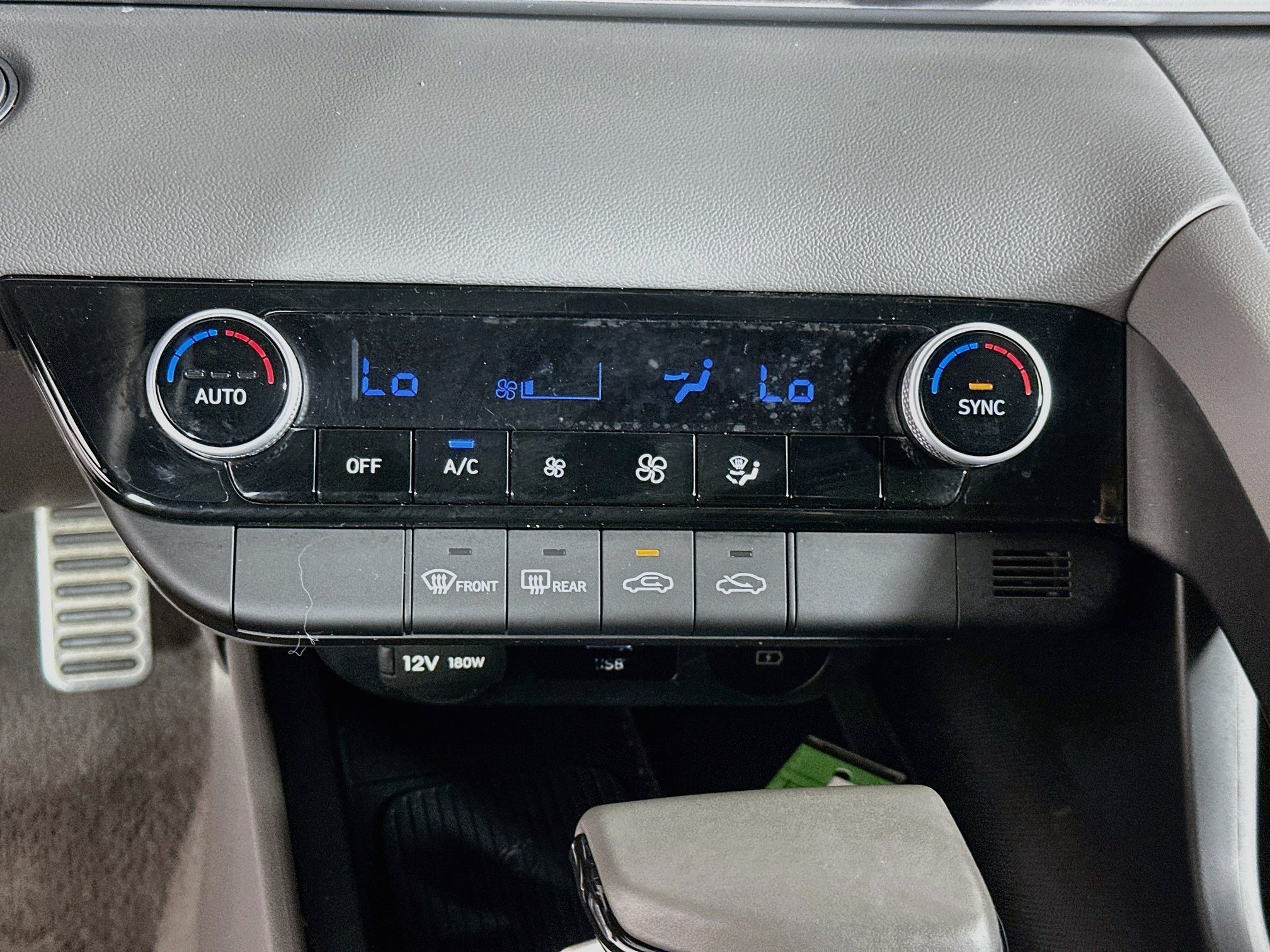 Used 2026 Hyundai Elantra Sport FWD image 23