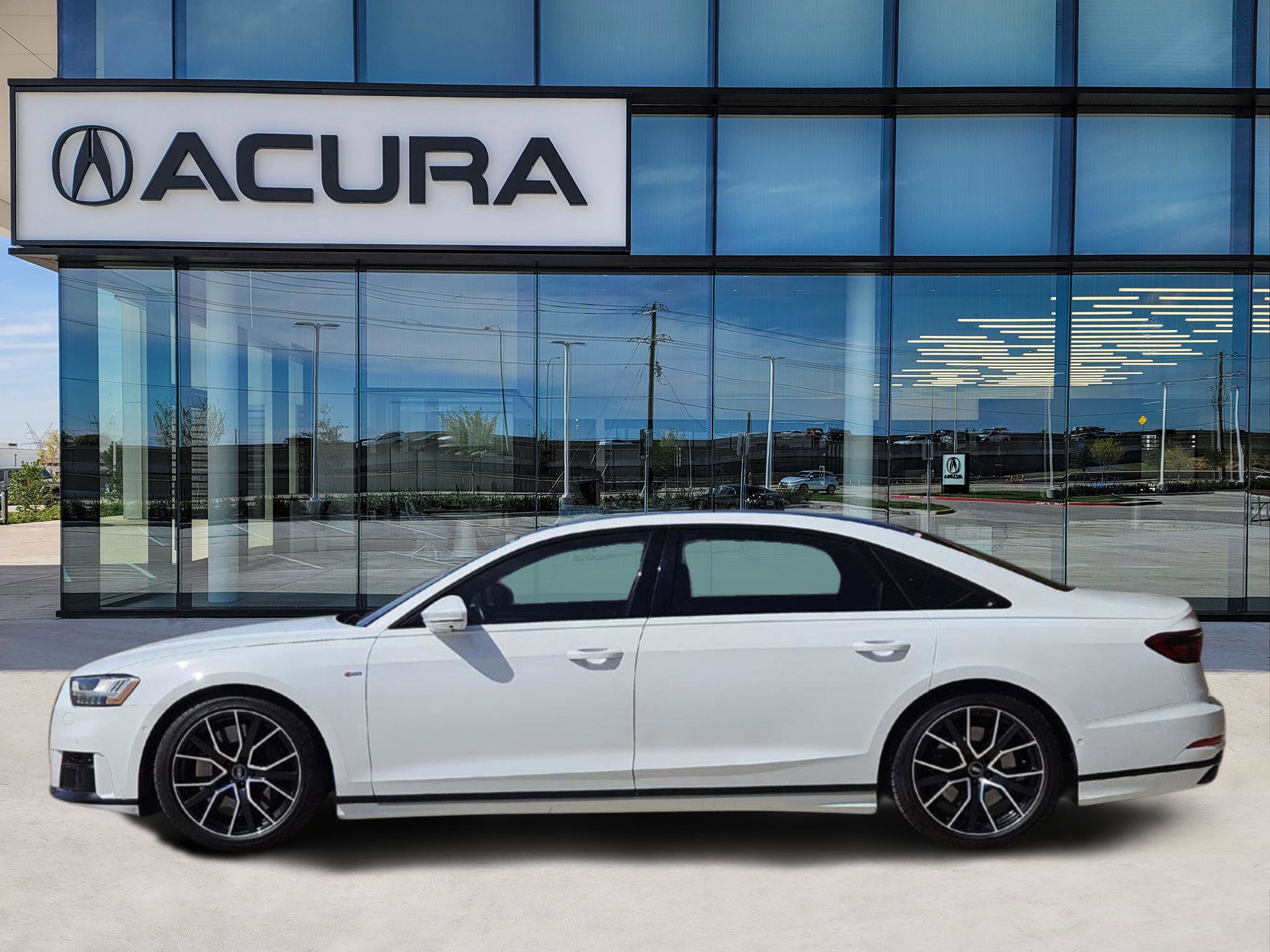 Used 2021 Audi A8 L 4.0T w/ Executive Plus Package image 3