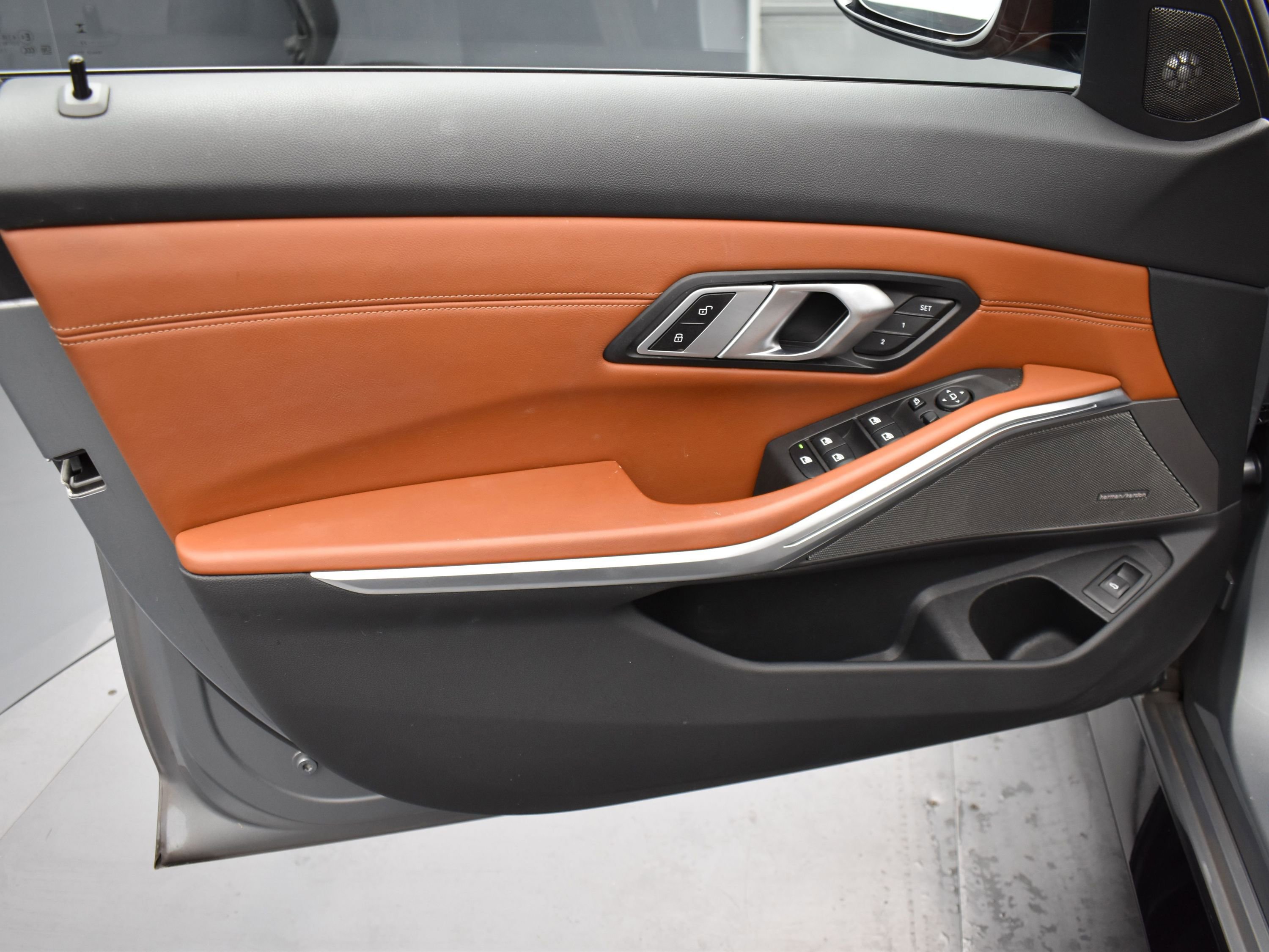 Used 2023 BMW M3 w/ Executive Package image 9