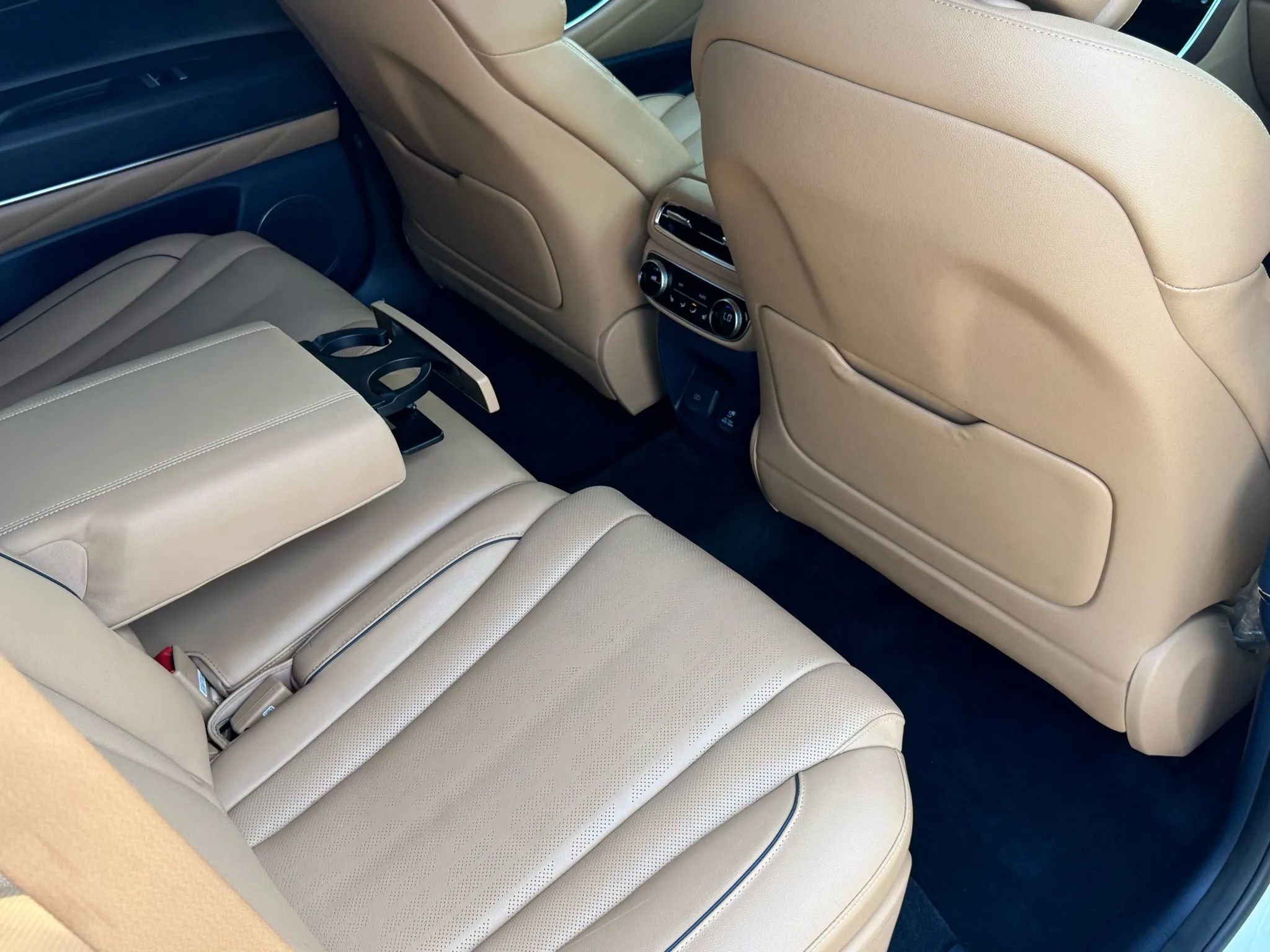 Used 2021 Genesis GV80 3.5T w/ Advanced Package 06 image 20