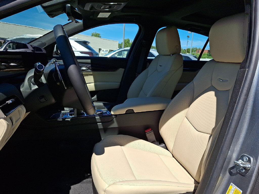New 2026 Cadillac CT5 Premium Luxury w/ Technology Package AWD/4WD image 9