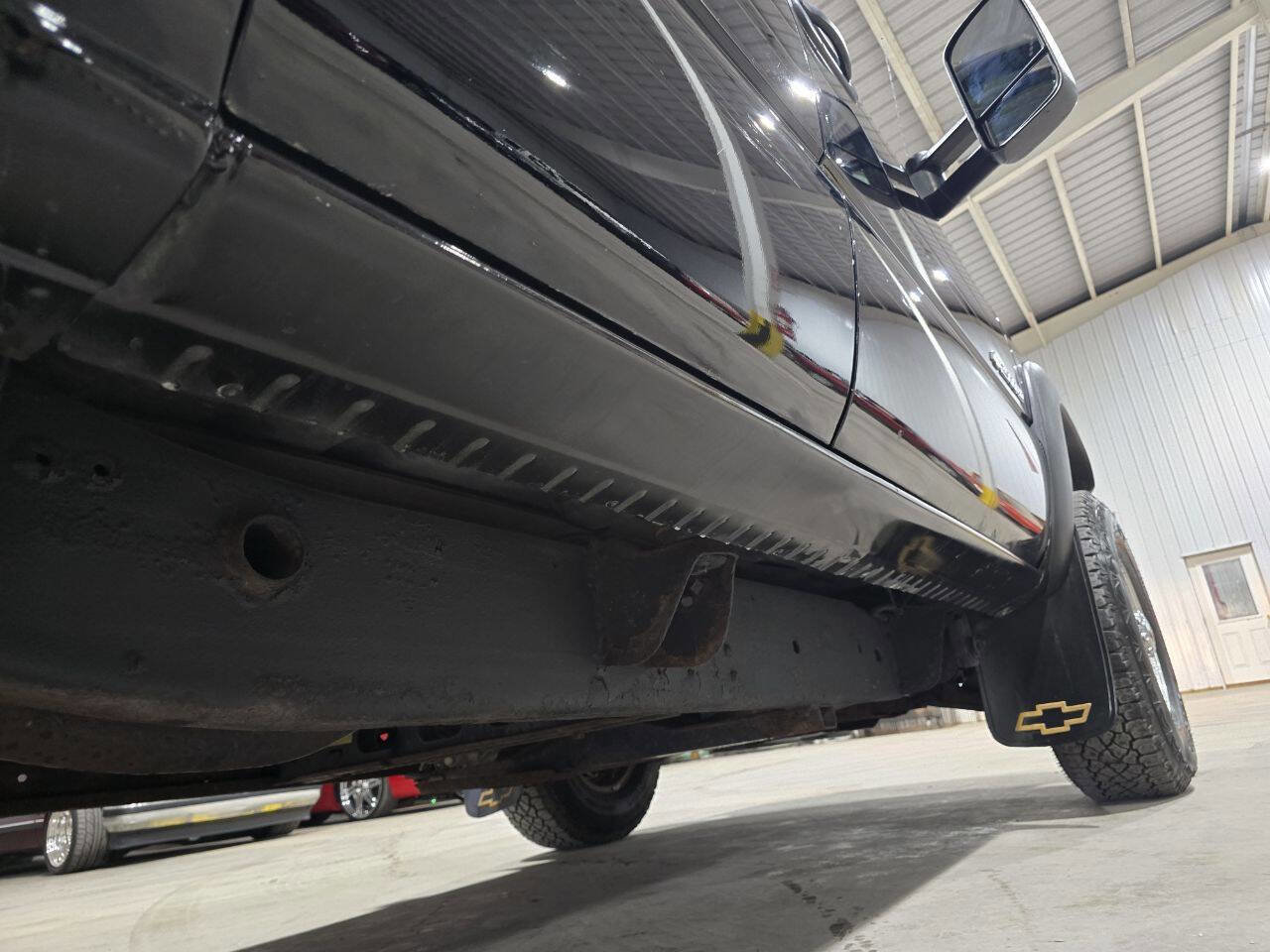 Used 2007 Chevrolet Silverado 2500 LT w/ Snow Plow Prep Package image 25