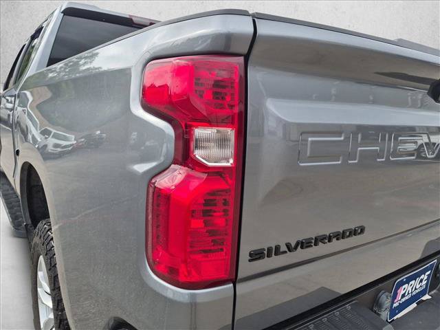 Used 2019 Chevrolet Silverado 1500 LT w/ Texas Edition AWD/4WD image 15