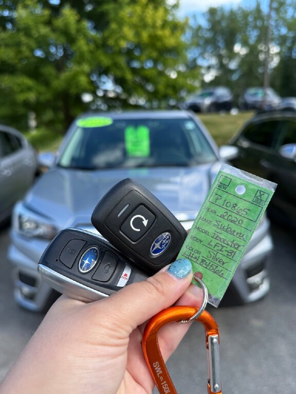 Used 2020 Subaru Forester Limited image 17