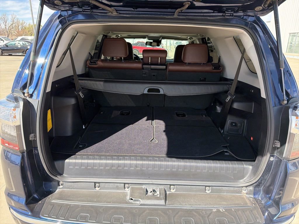 Used 2022 Toyota 4Runner Limited image 7