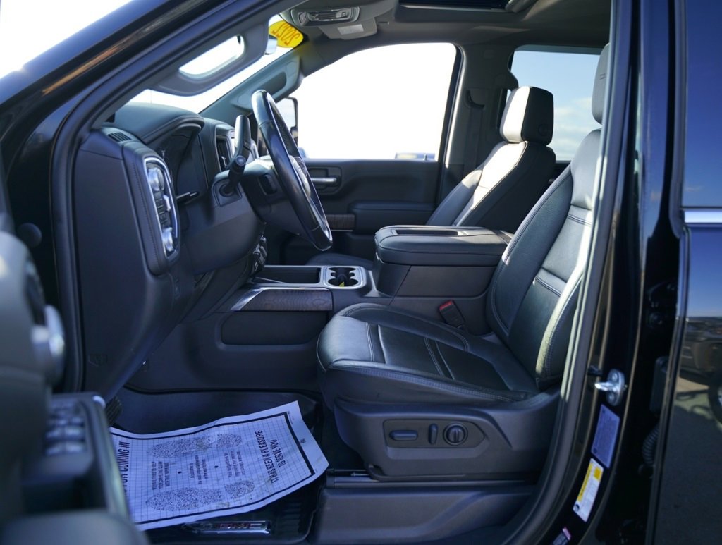 Used 2022 GMC Sierra 2500 Denali w/ Denali Black Diamond Edition image 27