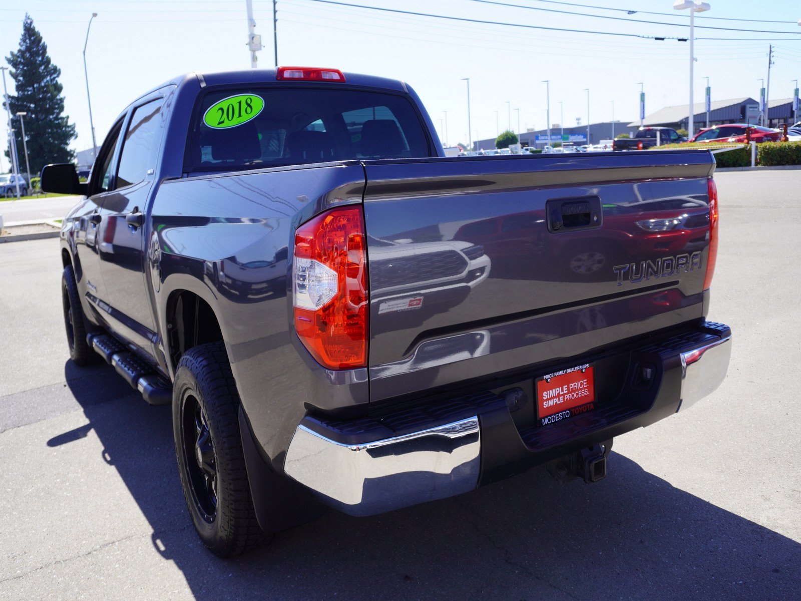 Used 2018 Toyota Tundra SR5 RWD image 10