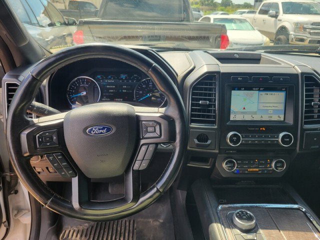 Used 2018 Ford Expedition Limited RWD image 14