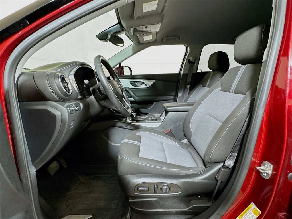 Used 2023 Chevrolet Blazer LT w/ Convenience Package image 18
