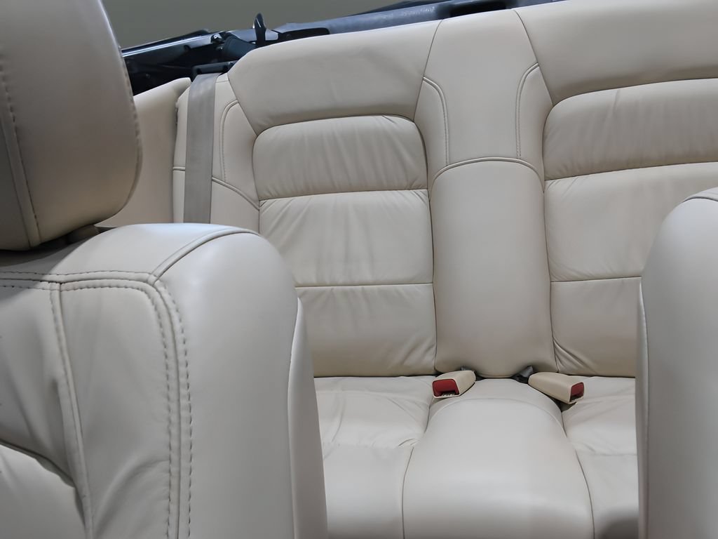 Used 2002 Chrysler Sebring Limited FWD image 28