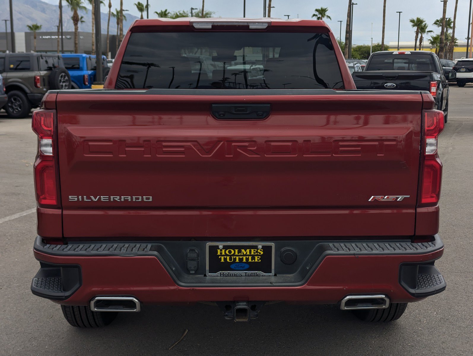 Used 2022 Chevrolet Silverado 1500 RST w/ Z71 Off-Road Package AWD/4WD image 3