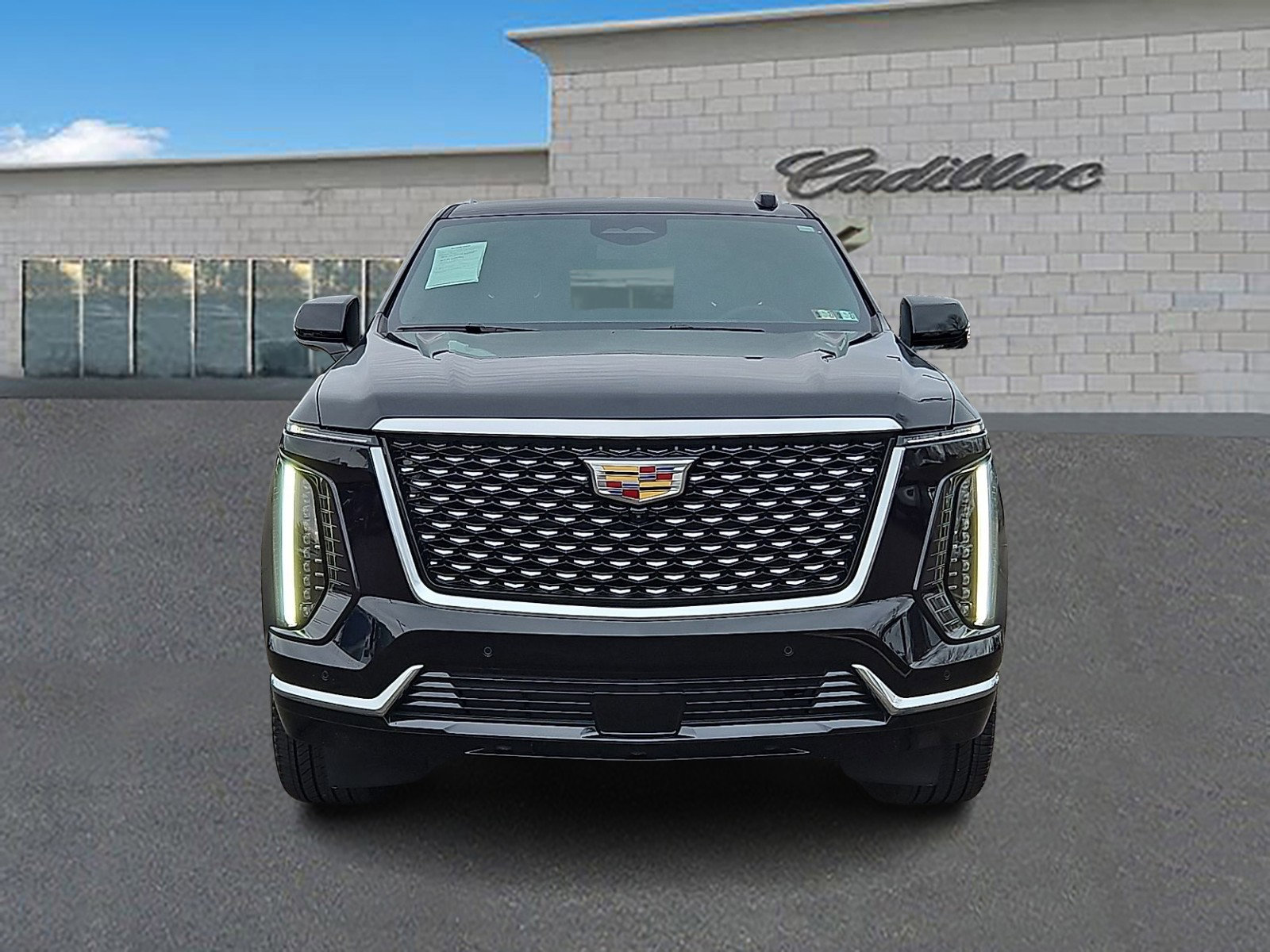 Certified 2025 Cadillac Escalade Luxury image 2