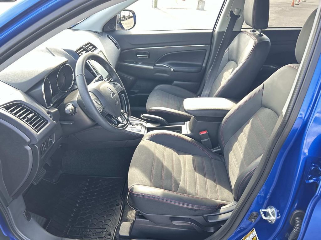 Used 2024 Mitsubishi Outlander Sport SE AWD/4WD image 21