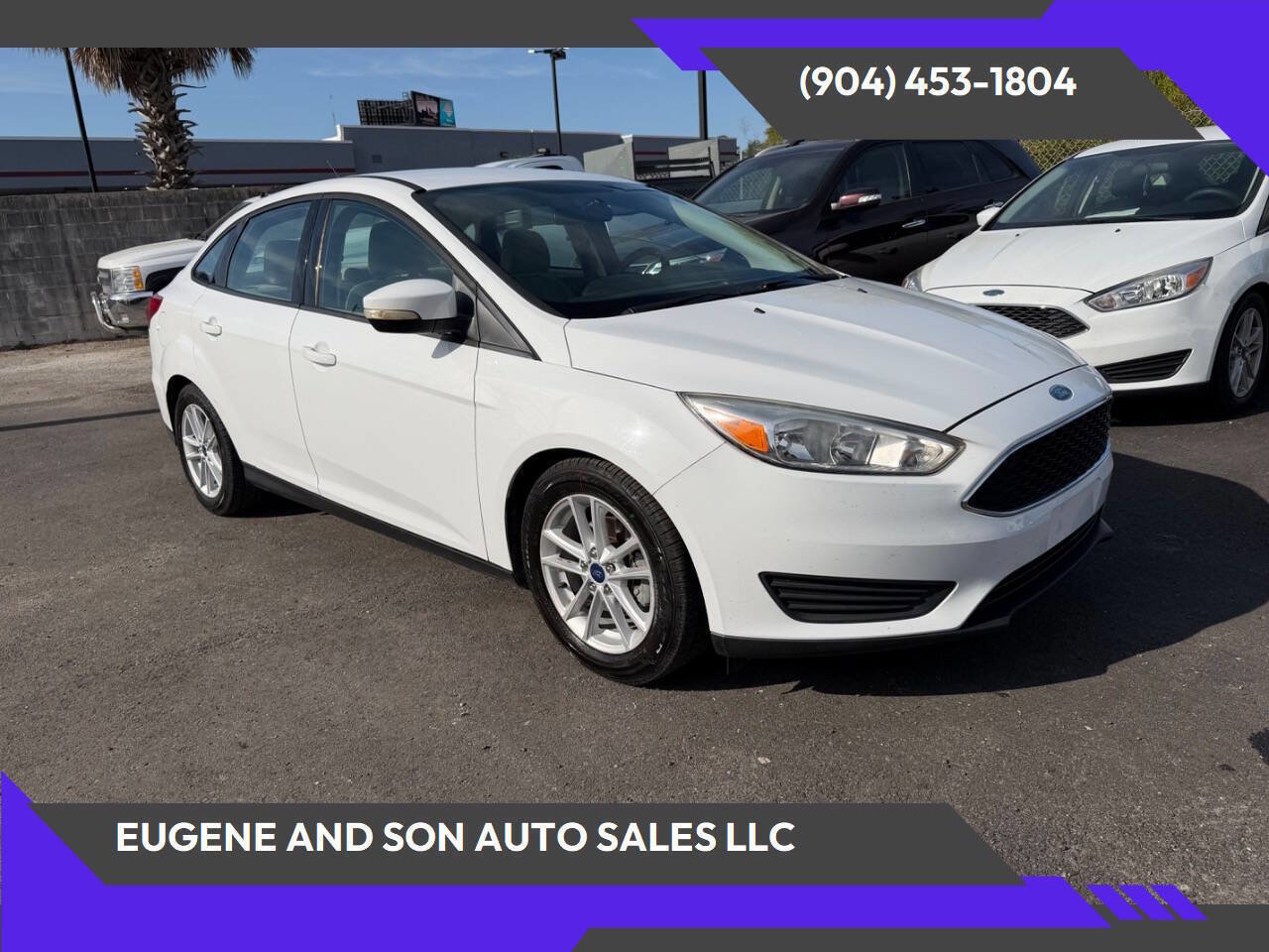 Used 2017 Ford Focus SE FWD image 1