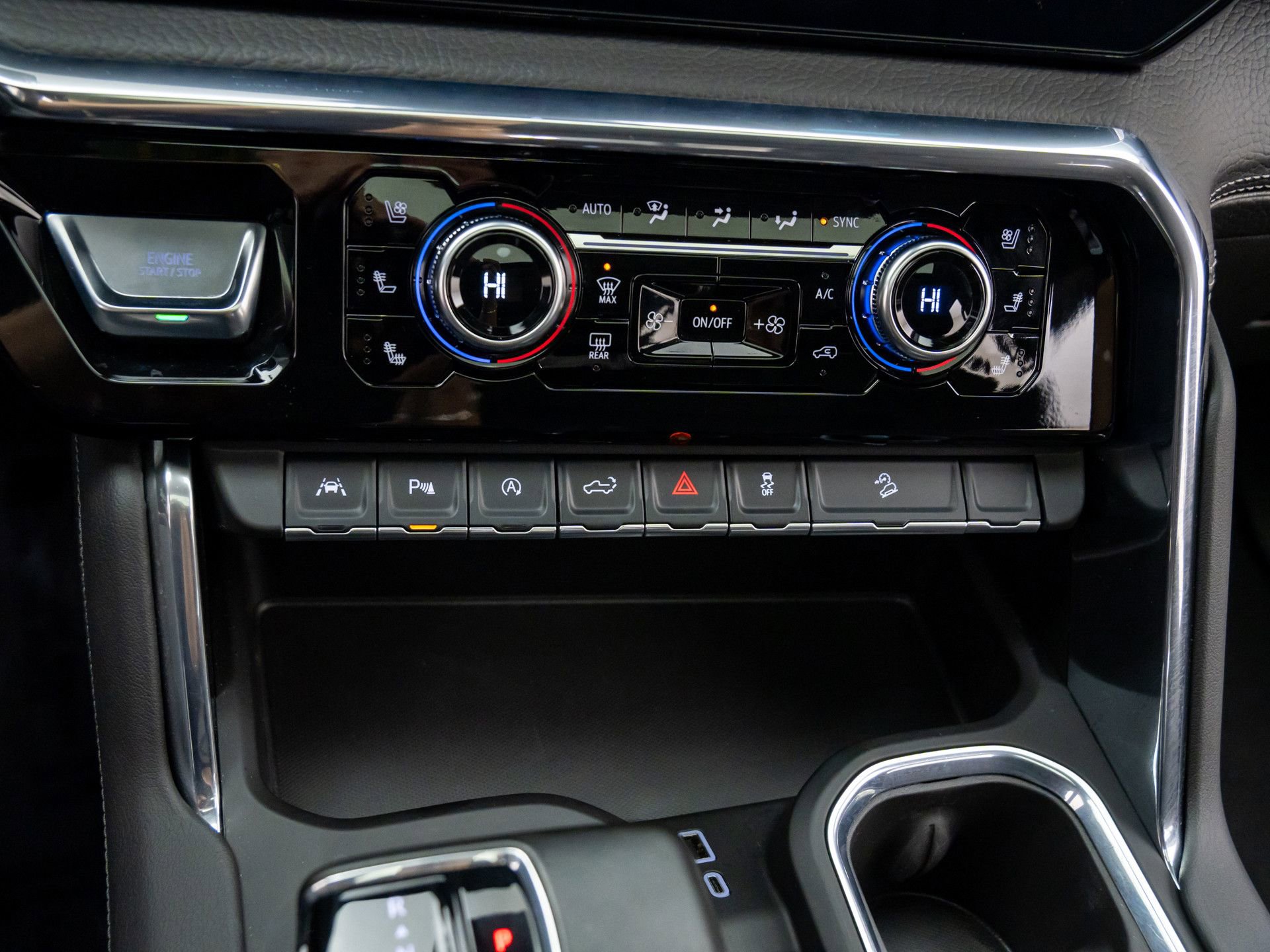 Used 2025 GMC Sierra 1500 Denali w/ Denali Reserve Package image 21