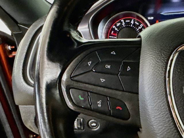 Used 2021 Dodge Challenger SXT RWD image 13