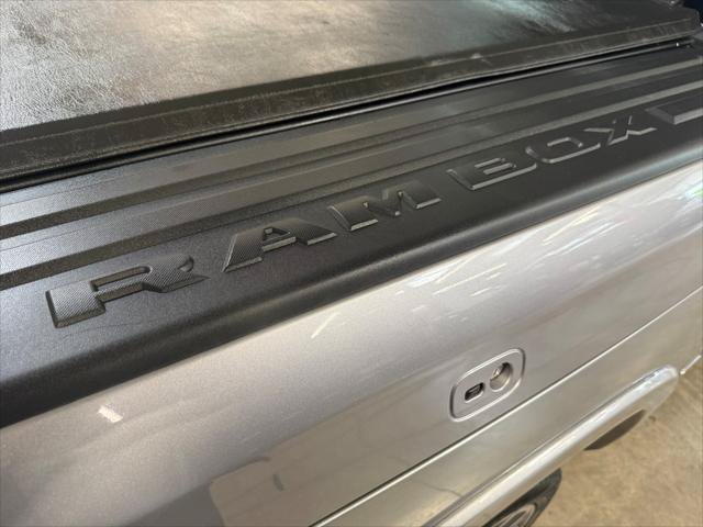 Certified 2025 RAM 1500 Tungsten w/ Off Road Group AWD/4WD image 21